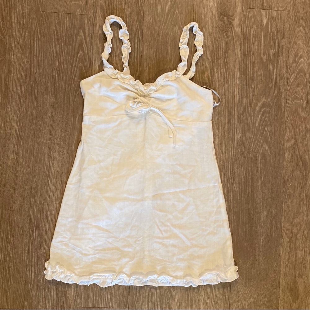 • White Dress • Never Worn • Size Large •